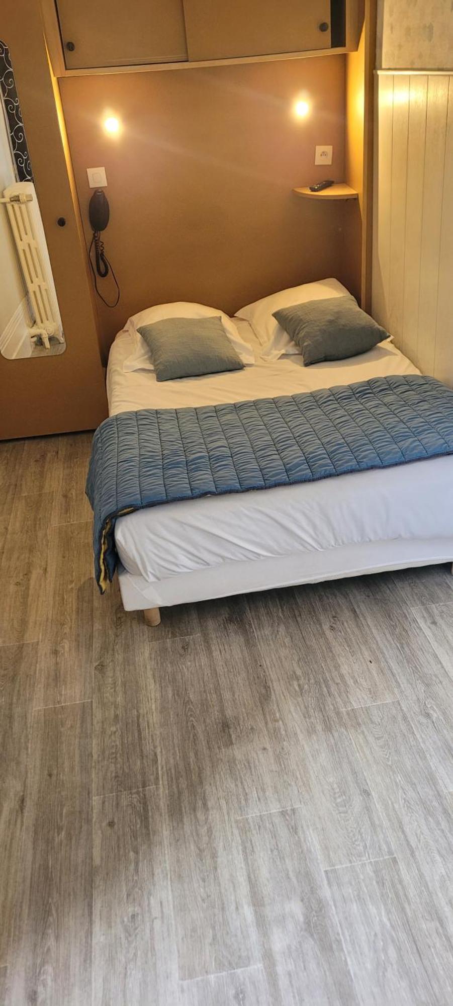 Hotel Central Anzac Amiens Zewnętrze zdjęcie